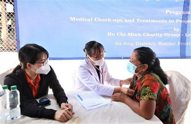 Programme d’examen médical et médicaments gratuits en faveur de Cambodgiens ảnh 2 Programme d’examen médical et médicaments gratuits en faveur de Cambodgiens ảnh 2