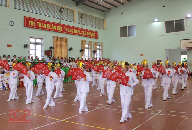 Bac Giang: Edifier un environnement culturel sain, une des priorités de la province en 2023 ảnh 2 Bac Giang: Edifier un environnement culturel sain, une des priorités de la province en 2023 ảnh 2