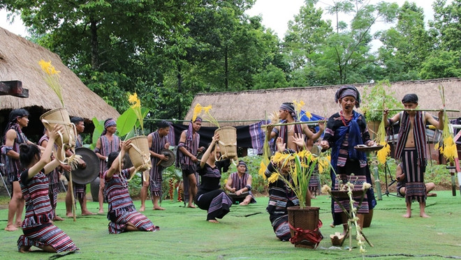 Hanoï : Diverses activités prévues en août au Village de la culture et du tourisme des ethnies ảnh 1 Hanoï : Diverses activités prévues en août au Village de la culture et du tourisme des ethnies ảnh 1