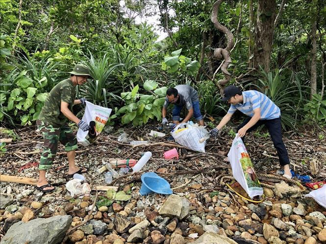 Les villes travaillent ensemble pour lutter contre les déchets plastiques ảnh 2 Les villes travaillent ensemble pour lutter contre les déchets plastiques ảnh 2