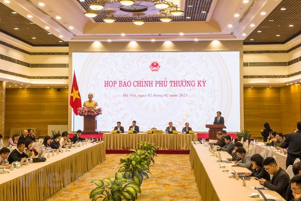 La situation socio-économique poursuit sa tendance positive, selon le ministre Tran Van Son ảnh 1 La situation socio-économique poursuit sa tendance positive, selon le ministre Tran Van Son ảnh 1