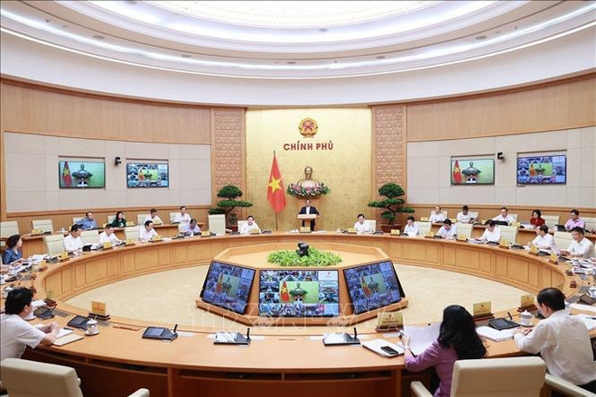 Le PM préside la réunion périodique de mai entre le gouvernement et les localités ảnh 2 Le PM préside la réunion périodique de mai entre le gouvernement et les localités ảnh 2