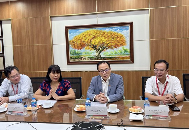 Des experts australiens aident le Vietnam à améliorer les capacités du système de santé ảnh 2 Des experts australiens aident le Vietnam à améliorer les capacités du système de santé ảnh 2