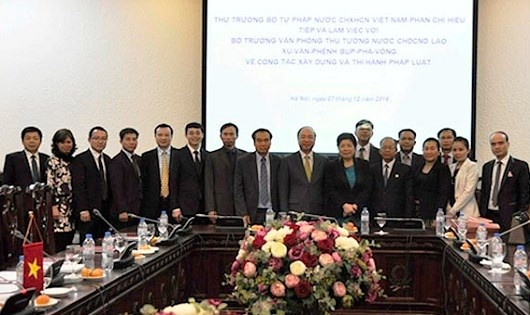 Vietnam-Laos : échange d'expériences dans l’élaboration et l'application des lois ảnh 1 Vietnam-Laos : échange d'expériences dans l’élaboration et l'application des lois ảnh 1