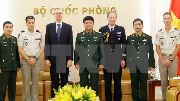Le Vietnam veut s’inspirer de l’expérience française en matière de maintien de la paix ảnh 1 Le Vietnam veut s’inspirer de l’expérience française en matière de maintien de la paix ảnh 1