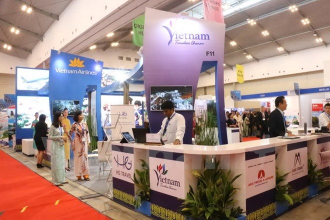 Le Vietnam au Salon du tourisme de l'Asie-Pacifique 2016 en Indonésie ảnh 1 Le Vietnam au Salon du tourisme de l'Asie-Pacifique 2016 en Indonésie ảnh 1