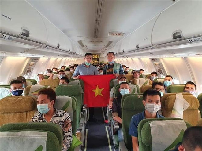 Des ressortissants vietnamiens rapatriés de Malaisie et d’Afrique ảnh 1 Des ressortissants vietnamiens rapatriés de Malaisie et d’Afrique ảnh 1