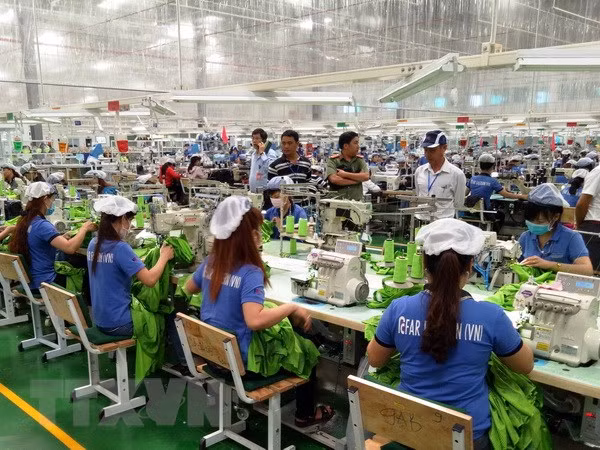 1er semestre : 6 milliards de dollars de fonds d’IDE dans les ZI et ZE du Vietnam ảnh 1