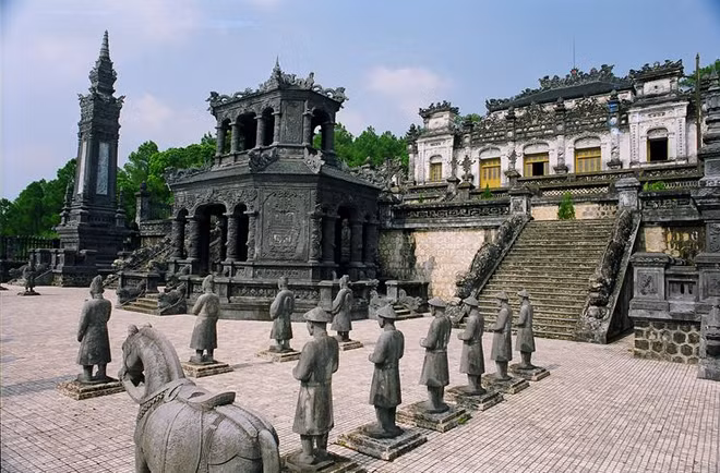 Huê s’entiche des monuments historiques ảnh 2
