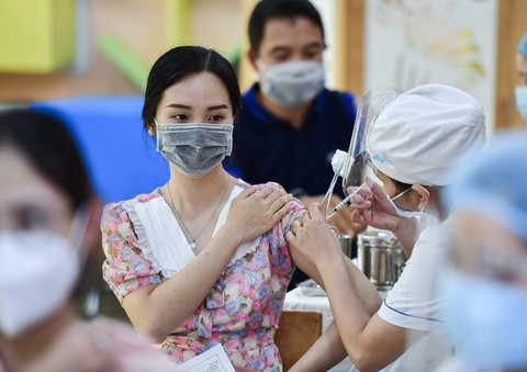 Le Fonds de vaccins contre le COVID-19 a reçu près de 8.635 milliards de dôngs ảnh 1 Le Fonds de vaccins contre le COVID-19 a reçu près de 8.635 milliards de dôngs ảnh 1