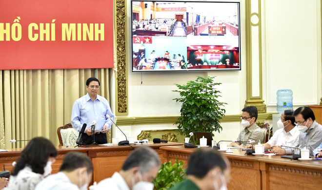 Le PM affirme continuer à soutenir Ho Chi Minh-Ville dans la lutte contre le COVID-19 ảnh 1