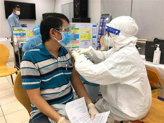 Le PM affirme continuer à soutenir Ho Chi Minh-Ville dans la lutte contre le COVID-19 ảnh 2