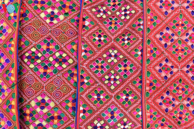 La passementerie des H’mông fleuris au patrimoine national ảnh 2 La passementerie des H’mông fleuris au patrimoine national ảnh 2