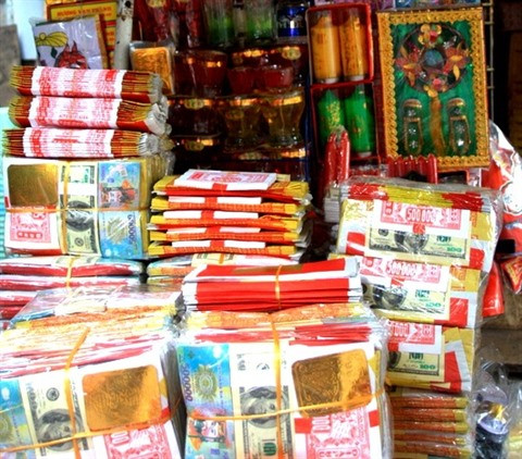 En route vers l’élimination de l’incinération des papiers votifs ảnh 2 En route vers l’élimination de l’incinération des papiers votifs ảnh 2