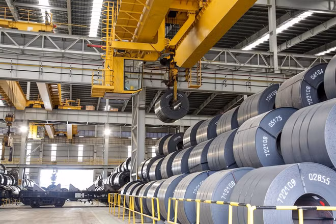 Hoa Phat exporte 35.000 tonnes de bobines laminées à chaud en Europe ảnh 1