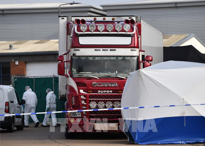 Arrestation de 26 personnes impliquées dans l’affaire de 39 Vietnamiens retrouvés morts au Royaume-Uni ảnh 1 Arrestation de 26 personnes impliquées dans l’affaire de 39 Vietnamiens retrouvés morts au Royaume-Uni ảnh 1