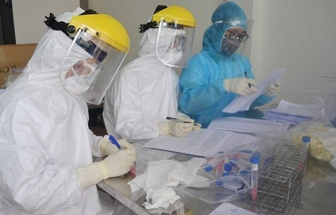 COVID-19 : le bilan au Vietnam reste encore à 325 ảnh 1 COVID-19 : le bilan au Vietnam reste encore à 325 ảnh 1