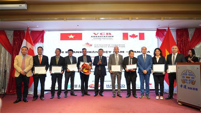 Création de l'Association des entrepreneurs Vietnam-Canada ảnh 2