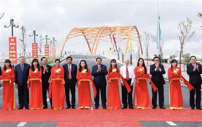 Une grande cérémonie marquant le 100e anniversaire du feu PM Vo Van Kiet à Vinh Long ảnh 3 Une grande cérémonie marquant le 100e anniversaire du feu PM Vo Van Kiet à Vinh Long ảnh 3