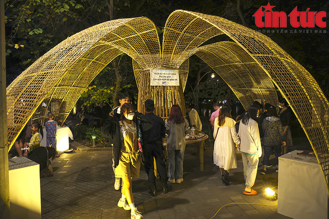 Ouverture des activités au Festival de design créatif de Hanoï 2022 ảnh 1 Ouverture des activités au Festival de design créatif de Hanoï 2022 ảnh 1