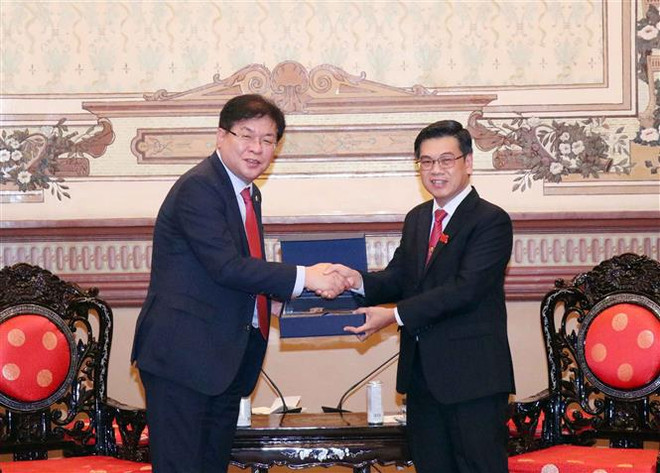 Ho Chi Minh-Ville et la ville sud-coréenne de Busan renforcent leur coopération ảnh 1 Ho Chi Minh-Ville et la ville sud-coréenne de Busan renforcent leur coopération ảnh 1