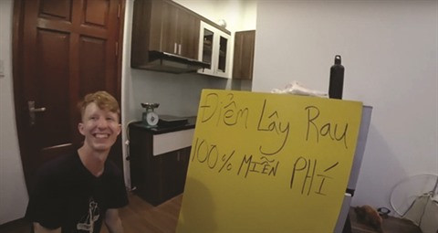 COVID-19 : les étrangers aux côtés des Vietnamiens ảnh 2