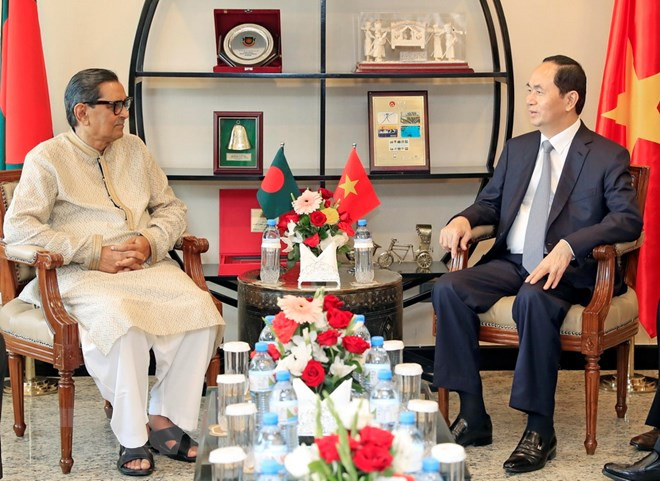 Le président Trân Dai Quang rencontre des dirigeants bangladais ảnh 1 Le président Trân Dai Quang rencontre des dirigeants bangladais ảnh 1