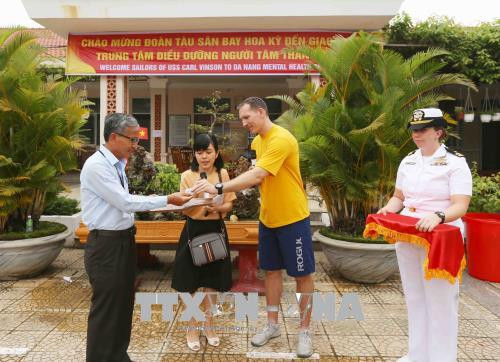 Activités communautaires de la marine américaine à Da Nang ảnh 1 Activités communautaires de la marine américaine à Da Nang ảnh 1