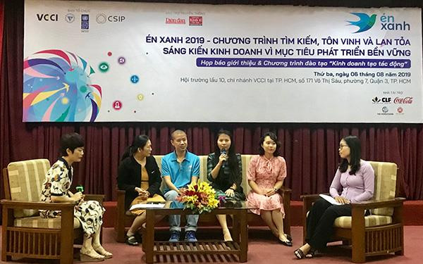 Lancement du programme « Hirondelle bleue » 2019 à Ho Chi Minh-Ville ảnh 1 Lancement du programme « Hirondelle bleue » 2019 à Ho Chi Minh-Ville ảnh 1