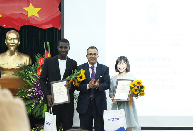 De jeunes reporters en langue de Molière à l’honneur ảnh 4 De jeunes reporters en langue de Molière à l’honneur ảnh 4