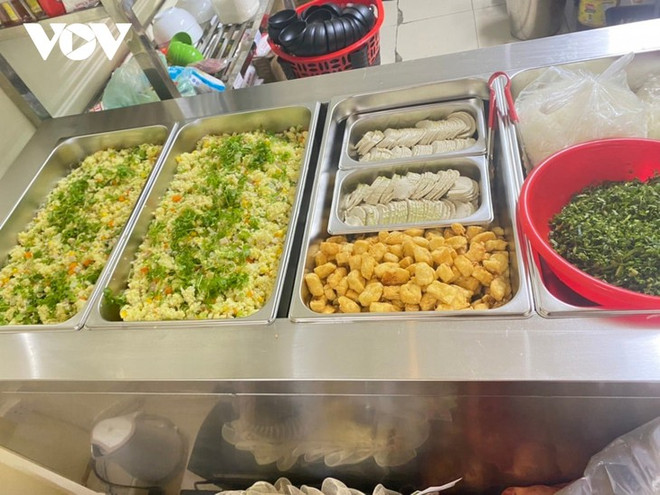 Un restaurant végétarien à 0 dông pour les personnes démunies ảnh 1 Un restaurant végétarien à 0 dông pour les personnes démunies ảnh 1