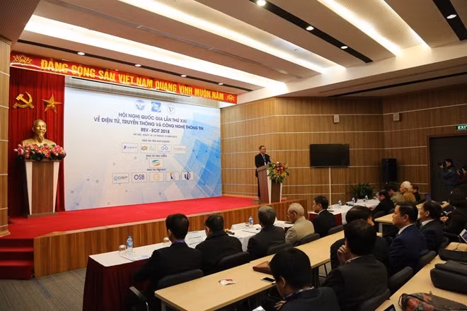 Le Vietnam cherche à développer les technologies de l'information vers la 4e révolution industrielle ảnh 1