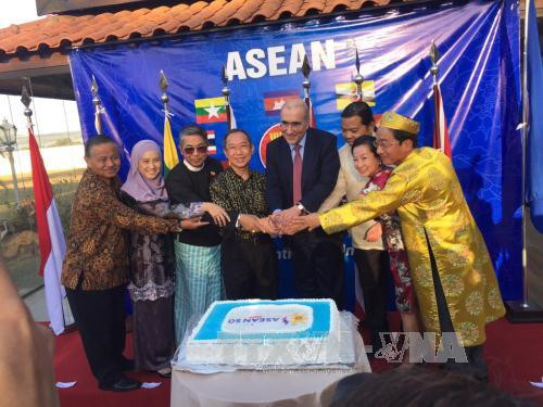 Célébration des 50 ans de la fondation de l’ASEAN au Brésil ảnh 1 Célébration des 50 ans de la fondation de l’ASEAN au Brésil ảnh 1