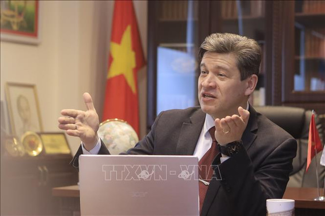 Un professeur russe apprécie la pensée Ho Chi Minh dans la nouvelle ère ảnh 1 Un professeur russe apprécie la pensée Ho Chi Minh dans la nouvelle ère ảnh 1
