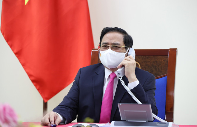 Vietnam-Japon : Conversation téléphonique entre les Premiers ministres ảnh 1