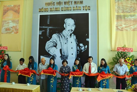 L’Assemblée nationale vietnamienne accompagne la nation ảnh 1 L’Assemblée nationale vietnamienne accompagne la nation ảnh 1