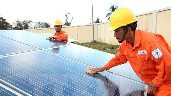 Une aide britannique pour des projets d'énergie solaire ảnh 1 Une aide britannique pour des projets d'énergie solaire ảnh 1