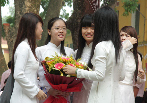 «Investir dans les adolescentes» ảnh 1