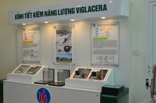 Le Vietnam fabriquera les premières vitres à économie d’énergie en Asie du Sud-Est ảnh 1 Le Vietnam fabriquera les premières vitres à économie d’énergie en Asie du Sud-Est ảnh 1