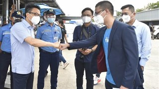 HCM-Ville déploie rapidement le paquet de soutien en faveur des personnes impactées par le COVID-19 ảnh 2