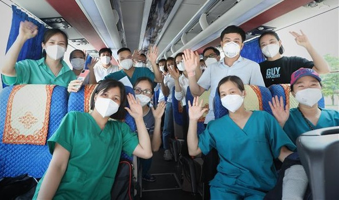 Près de 4.500 agents médicaux accompagnent Ho Chi Minh-Ville dans sa lutte contre le COVID-19 ảnh 1 Près de 4.500 agents médicaux accompagnent Ho Chi Minh-Ville dans sa lutte contre le COVID-19 ảnh 1