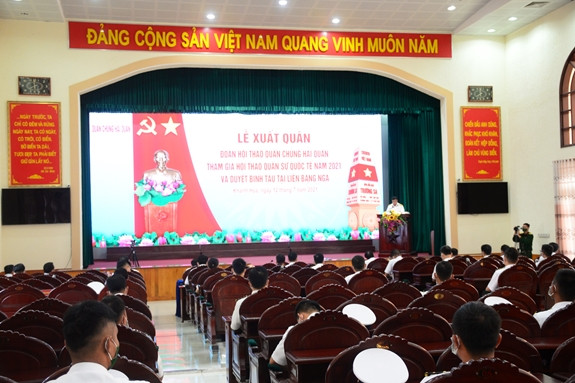 Cérémonie marquant le départ de la délégation militaire du Vietnam participant aux "Army Games 2021" ảnh 1 Cérémonie marquant le départ de la délégation militaire du Vietnam participant aux "Army Games 2021" ảnh 1