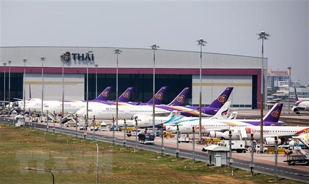 Thaïlande : le secteur de l'aviation gravement touché par la 2e vague du COVID-19 ảnh 1
