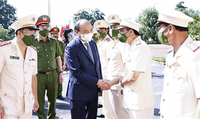 Amnistie: le président Nguyen Xuan Phuc se rend à Bac Giang ảnh 1 Amnistie: le président Nguyen Xuan Phuc se rend à Bac Giang ảnh 1