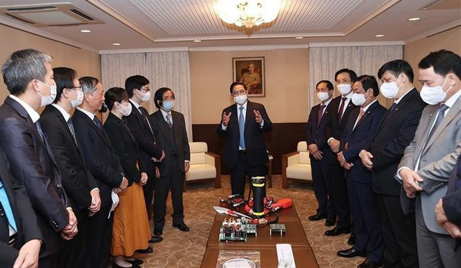 Le PM Pham Minh Chinh rencontre des représentants d'intellectuels vietnamiens au Japon ảnh 1 Le PM Pham Minh Chinh rencontre des représentants d'intellectuels vietnamiens au Japon ảnh 1