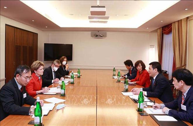 Le Vietnam et la Suisse disposent d'énormes potentiels de coopération dans le commerce ảnh 1 Le Vietnam et la Suisse disposent d'énormes potentiels de coopération dans le commerce ảnh 1