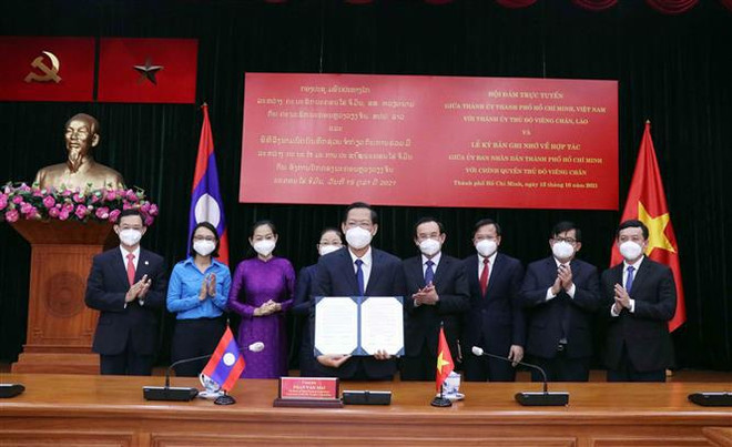 Renforcement de la coopération entre HCM-Ville et Vientiane ảnh 2 Renforcement de la coopération entre HCM-Ville et Vientiane ảnh 2