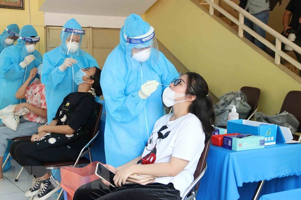 COVID-19 : le Vietnam recense 8.176 nouveaux cas et 5.257 guérisons ảnh 1 COVID-19 : le Vietnam recense 8.176 nouveaux cas et 5.257 guérisons ảnh 1