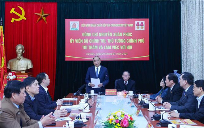 Nguyên Xuân Phuc veut multiplier les actions en faveur des victimes de l’agent orange ảnh 1