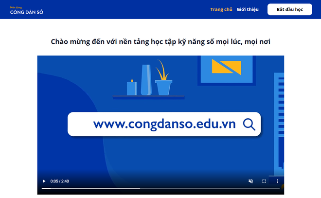 Lancement d'une plateforme d'apprentissage en ligne ouverte à tous (OK-5/9) ảnh 1 Lancement d'une plateforme d'apprentissage en ligne ouverte à tous (OK-5/9) ảnh 1